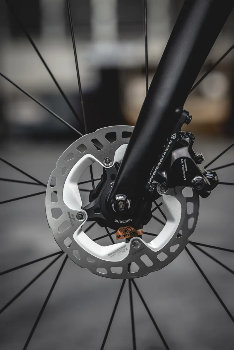 JG Guillem Formentor Disc Ultegra Di2 Road Bike 2022 Silver-3